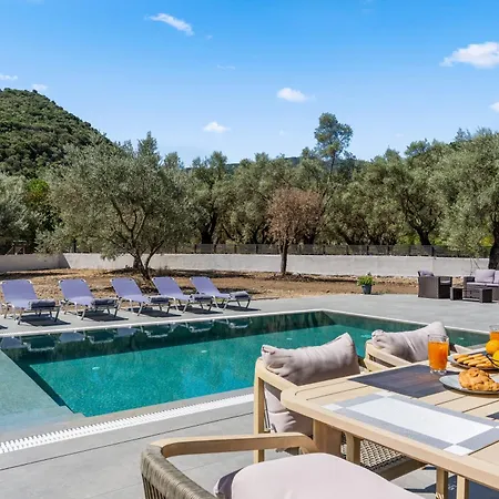 Ferienhaus Flora Nydri (Lefkada)