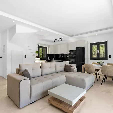 Ferienhaus Flora Nydri (Lefkada)